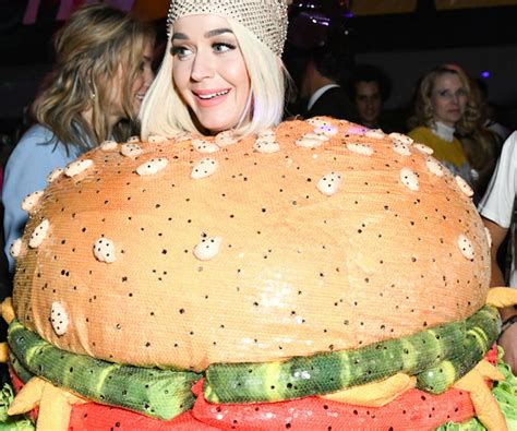 gucci cheeseburger|Katy Perry Wore A Cheeseburger To The Gucci Met .